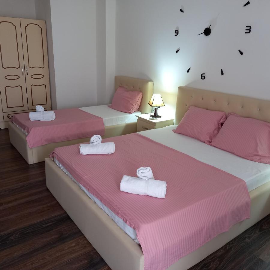 Vladimir Estate Hotel Gjirokastër Екстериор снимка