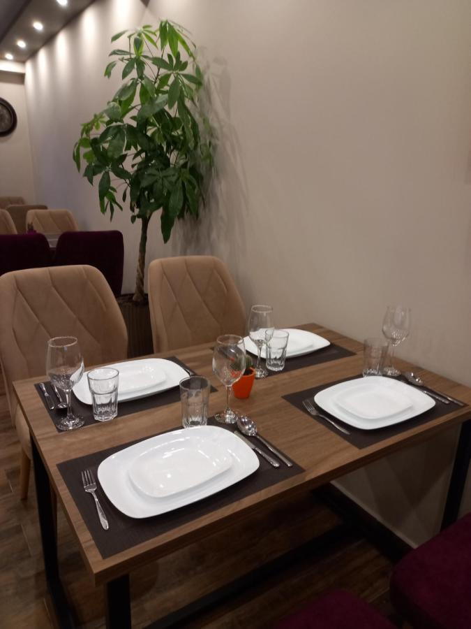 Vladimir Estate Hotel Gjirokastër Екстериор снимка