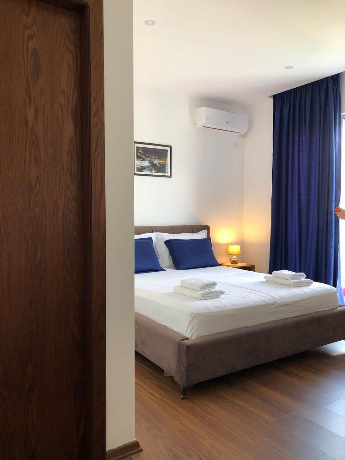 Vladimir Estate Hotel Gjirokastër Екстериор снимка