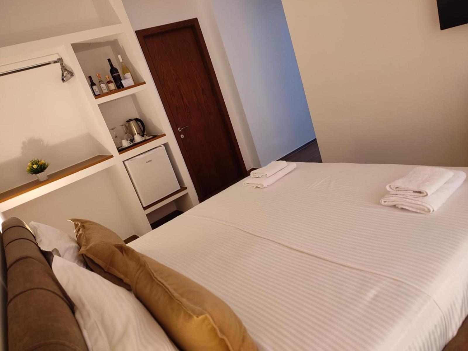 Vladimir Estate Hotel Gjirokastër Екстериор снимка