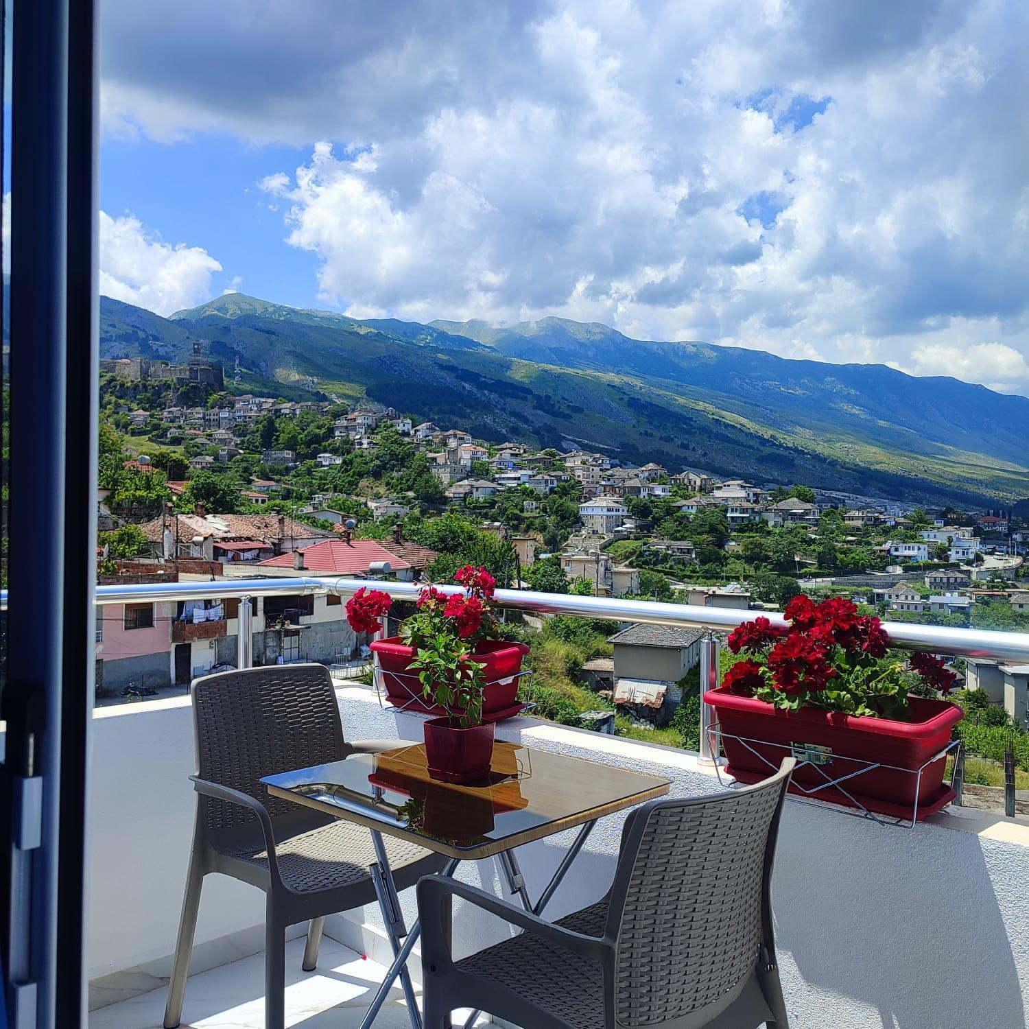 Vladimir Estate Hotel Gjirokastër Екстериор снимка